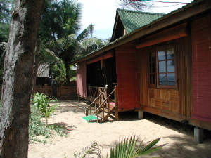 beachchalets.jpg